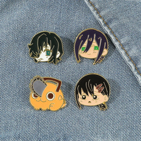 Pins Metalizados Chainsaw Man