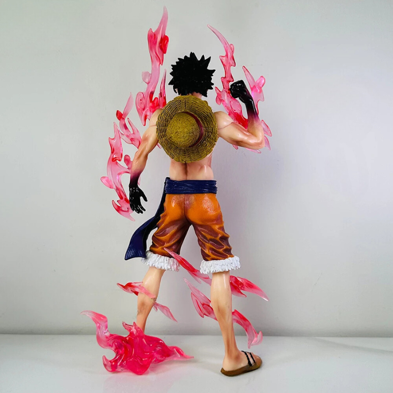 Em Meio à Batalha - Luffy